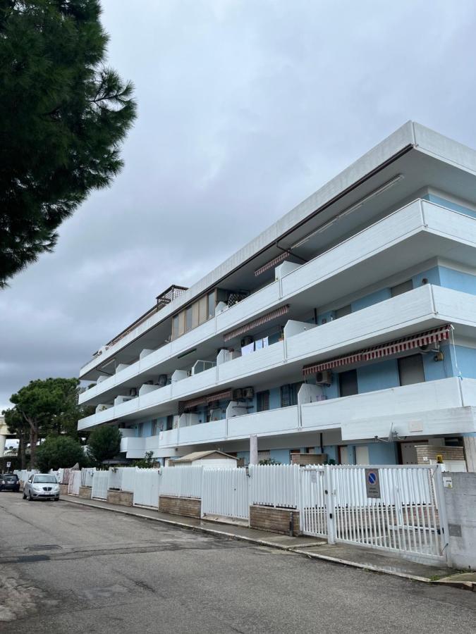 Apartamento Bomboniera A Due Passi Dal Mare-Fh San Benedetto del Tronto Exterior foto